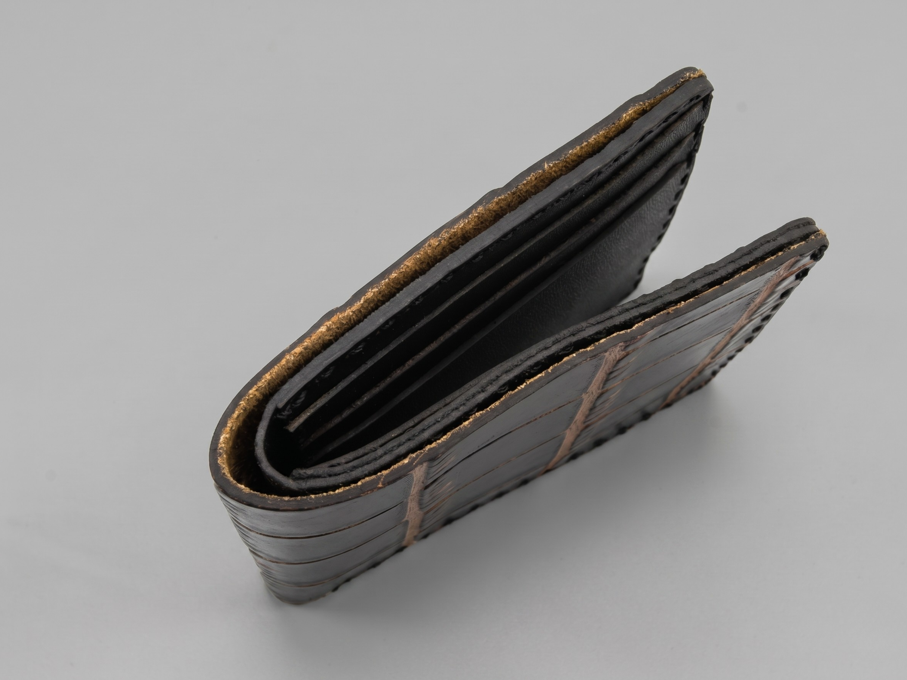 Handmade crocodile Leather Bifold Wallet for men's bifold slim card holder with money clips exotic wallets fathers day gifts for him