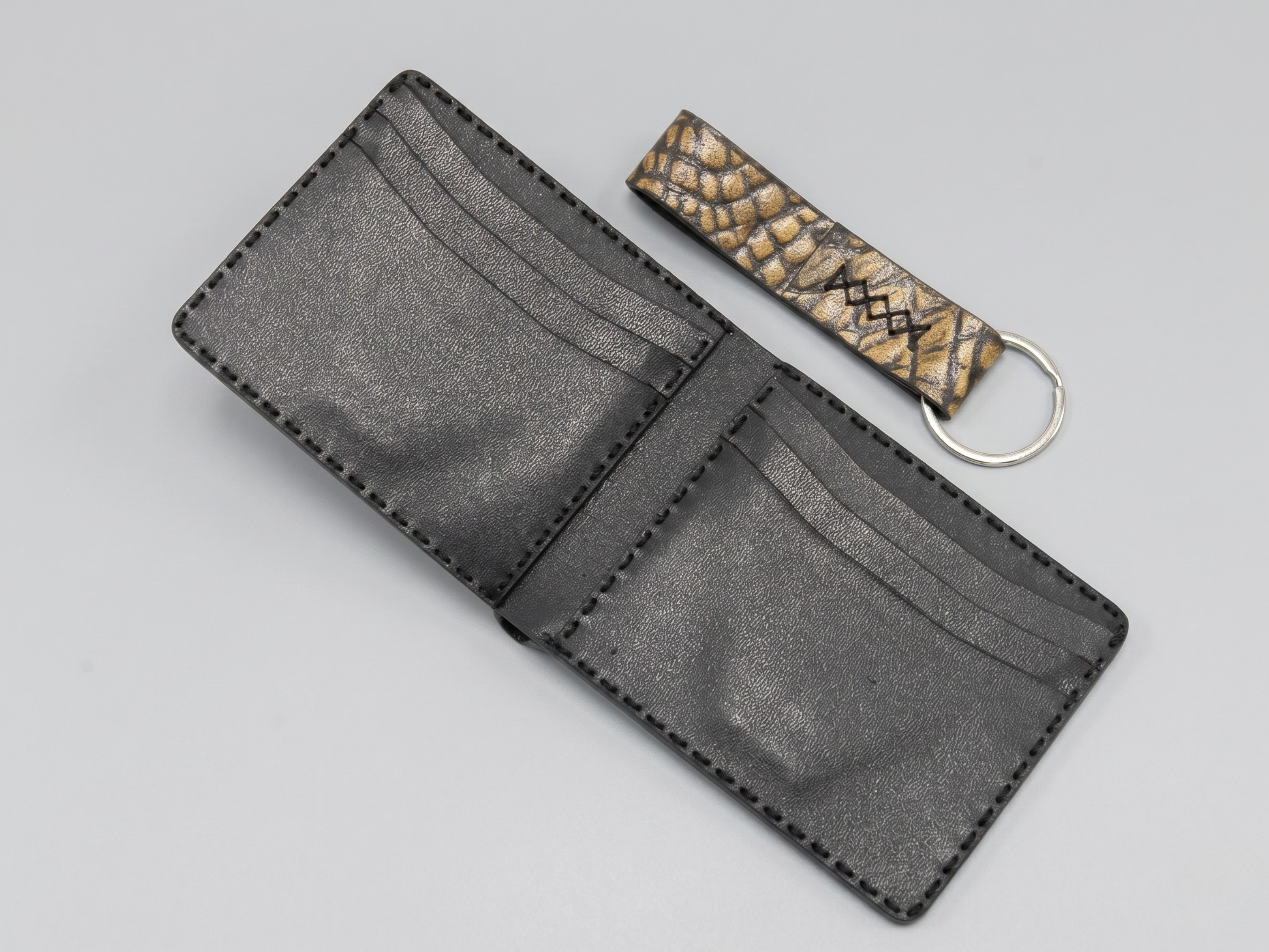 Customized handmade crocodile leather wallet for mens boyfriend gift bifold slim card holder engraved wallets birthday gifts for him