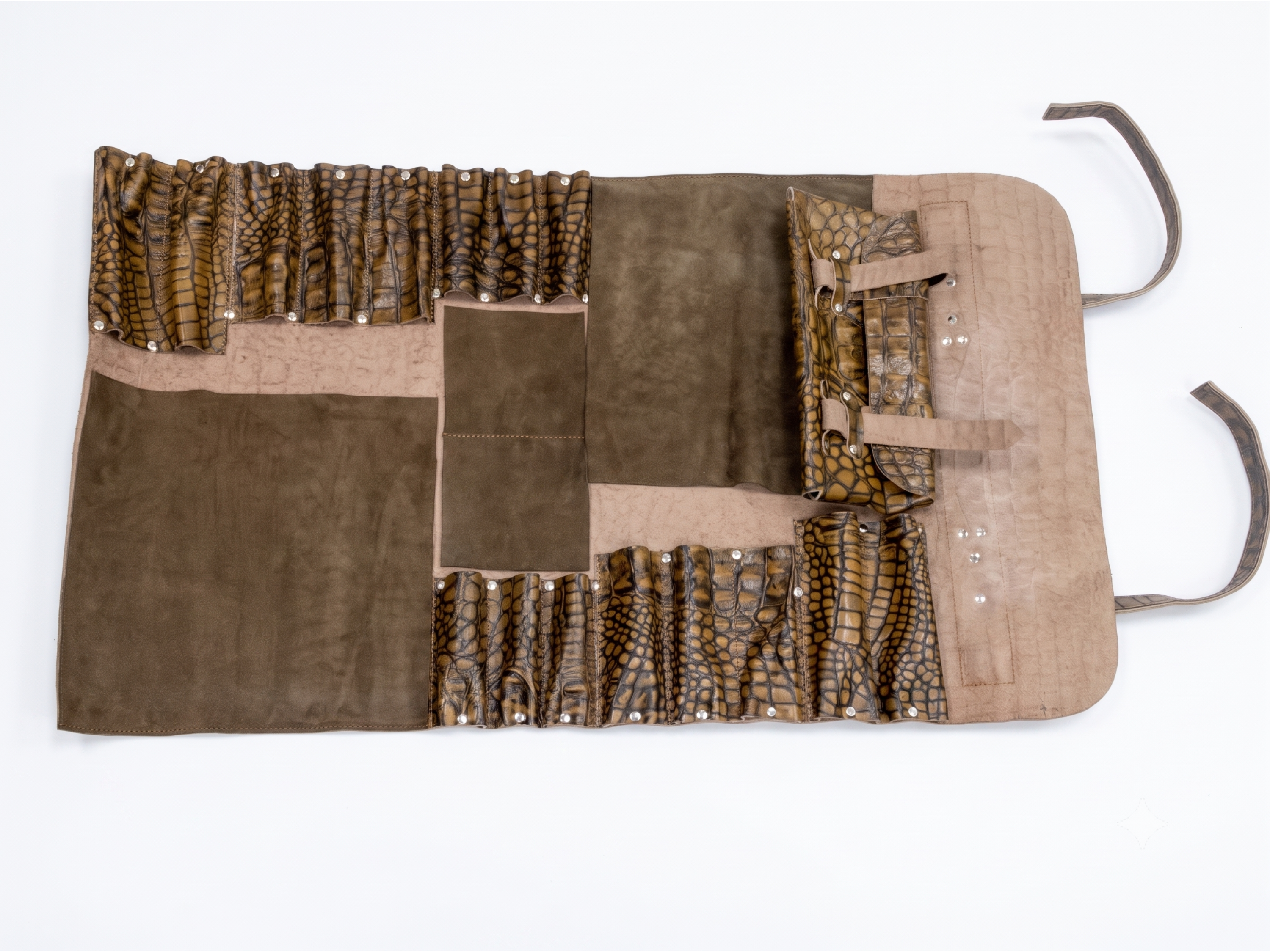 Crocodile genuine leather chef knife roll 16 slots of portable cutlery knives roll wrap holder knife travel and storage bag gifts for chef
