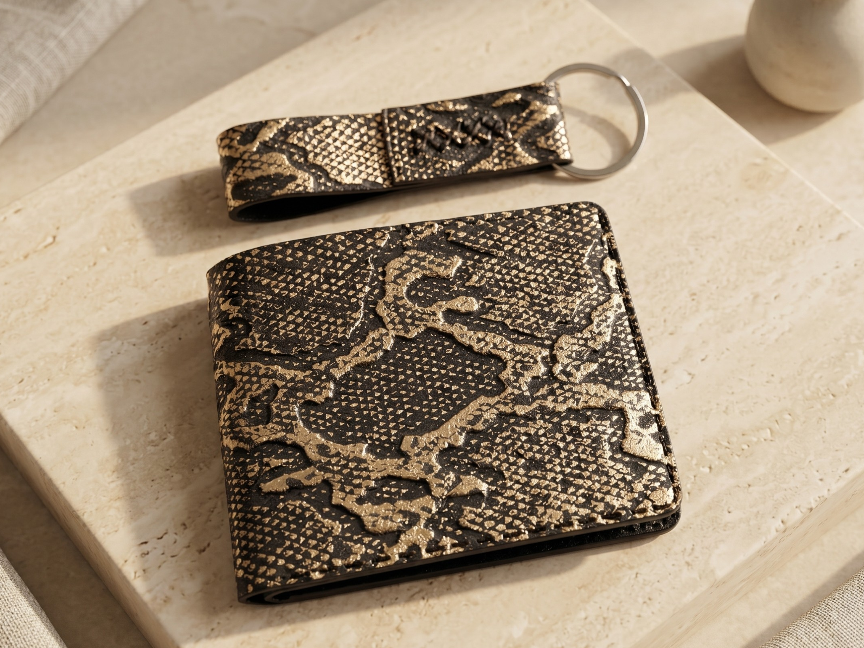 Exotic snake Leather Bifold Wallet for mens slim card holder with matching key chain engraved wallets anniversary gifts for him