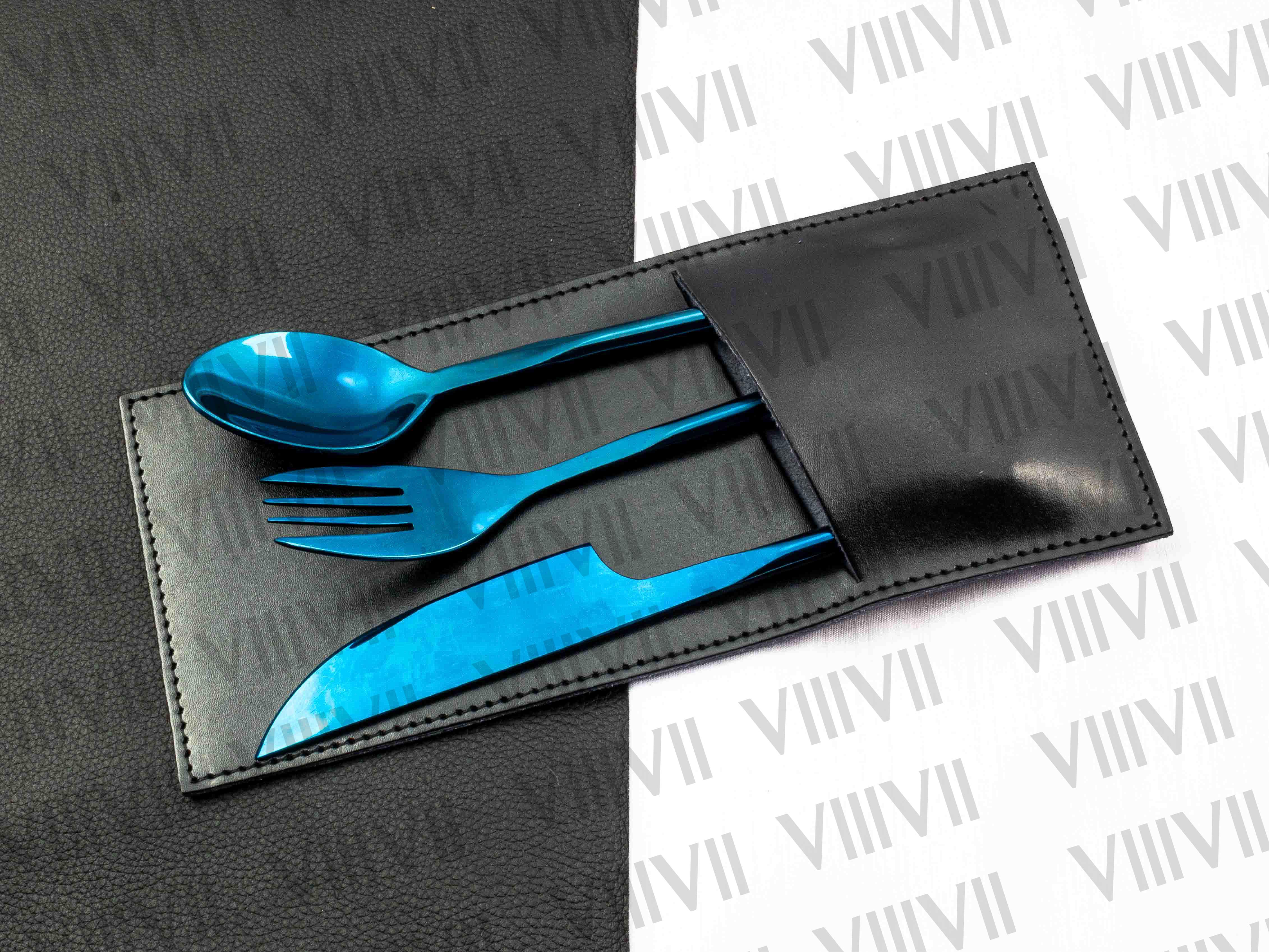 Viking cutlery set hand forged in medieval knot work style in Blue color and Aniline leather sheath