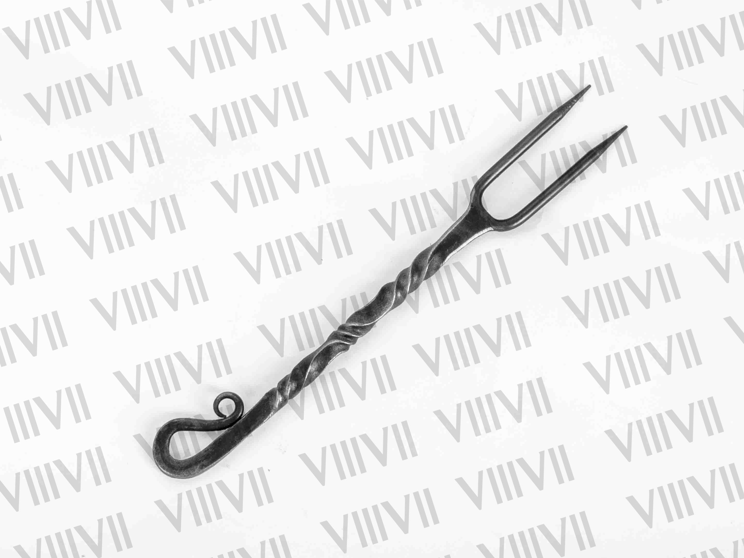 Viking Cutlery set Double twist handle Forged effect finish