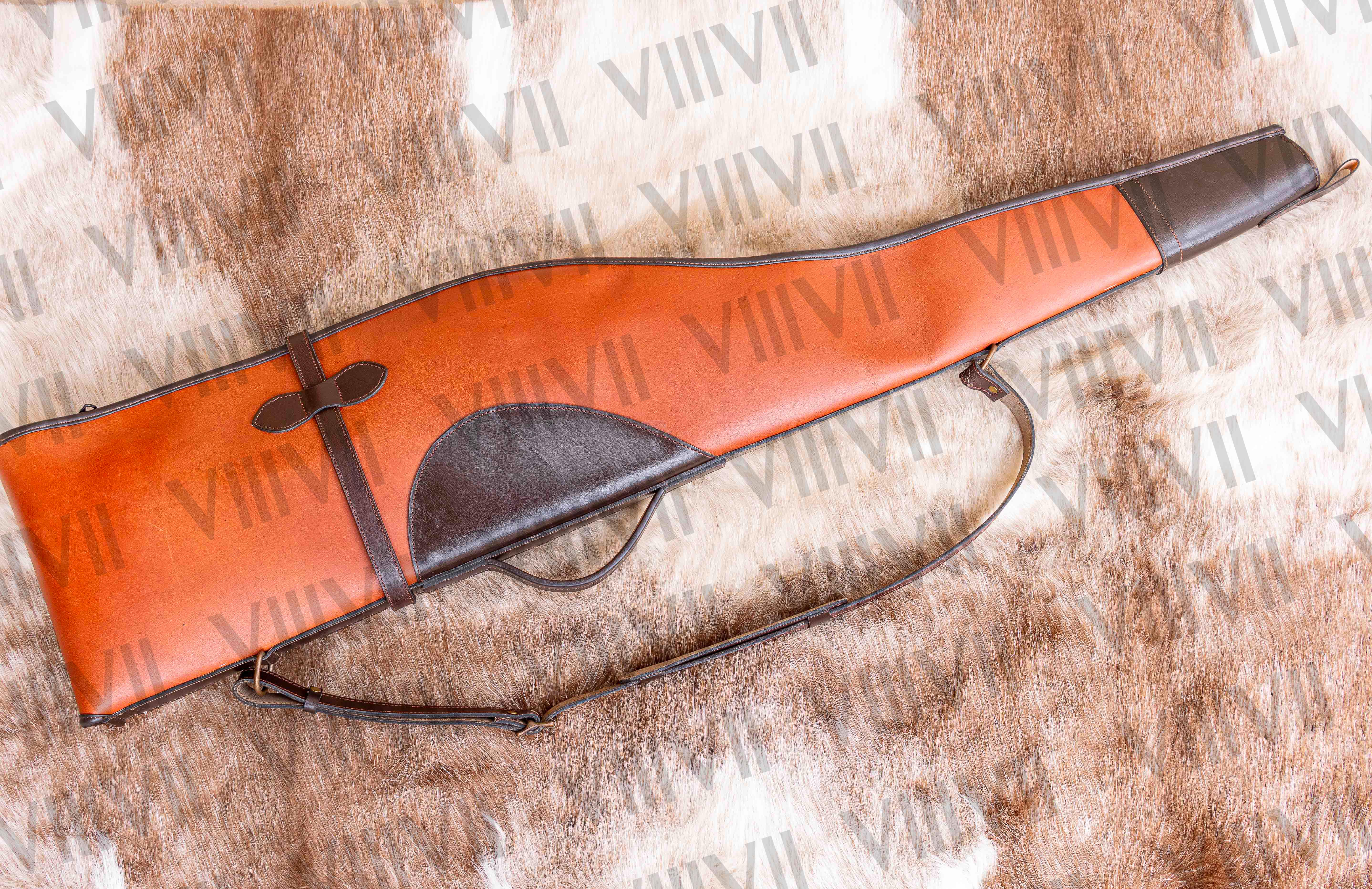 High quality scooped Rifle Carry Case with Genuine leather and fur lining