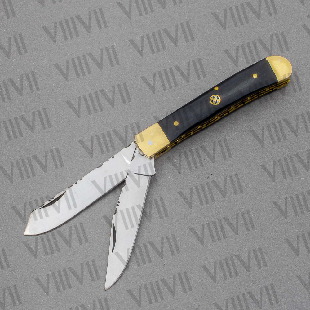 Double Blade Pocket Knife with Bull Horn Handle | Trapper Knife with Spey & Clip Point Blades – Gift Box or Leather Sheath Option