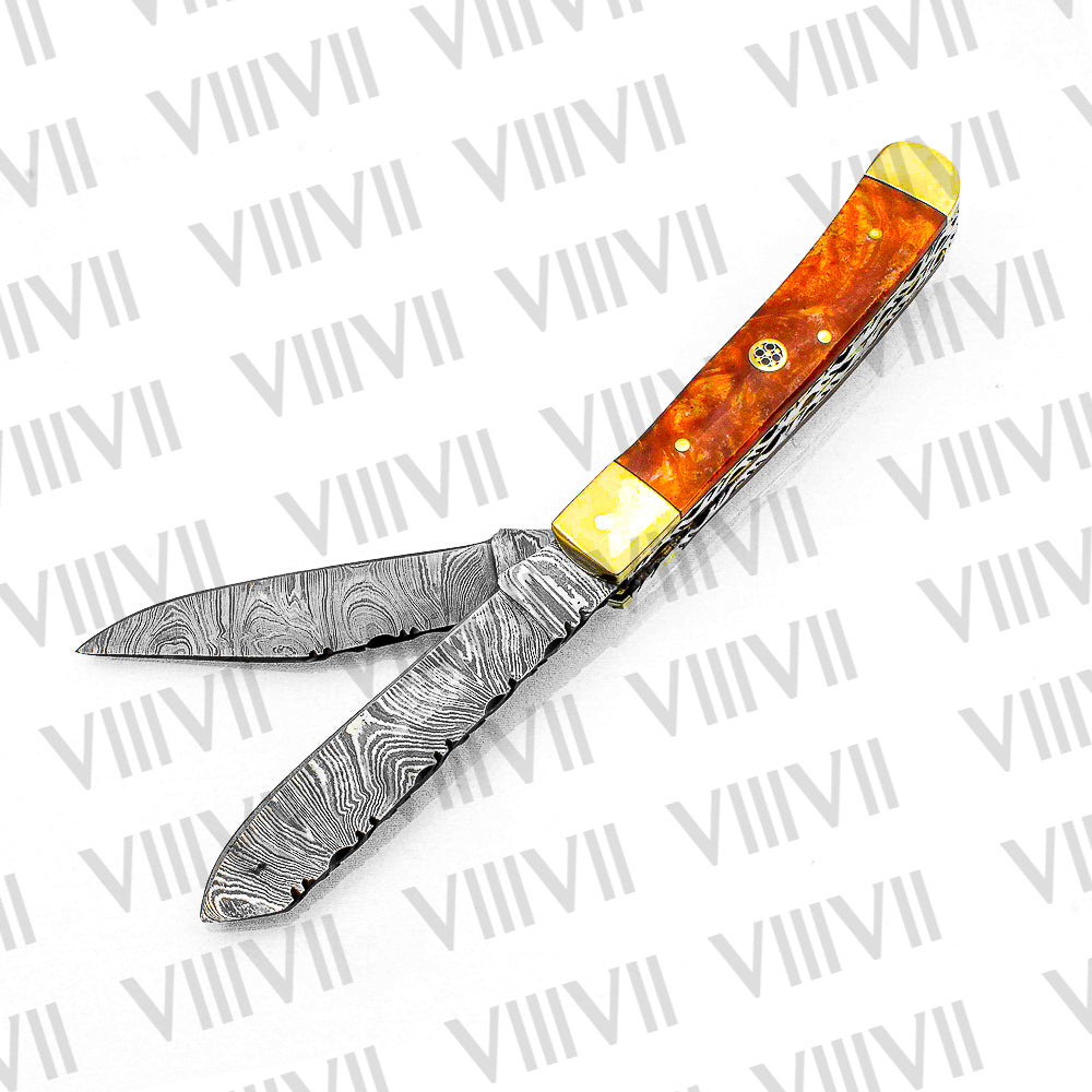 Double Blade Damascus Pocket Knife with Orange Resin Handle | Trapper Folding Knife with Clip & Spey Blades – Gift Box or Leather Sheath