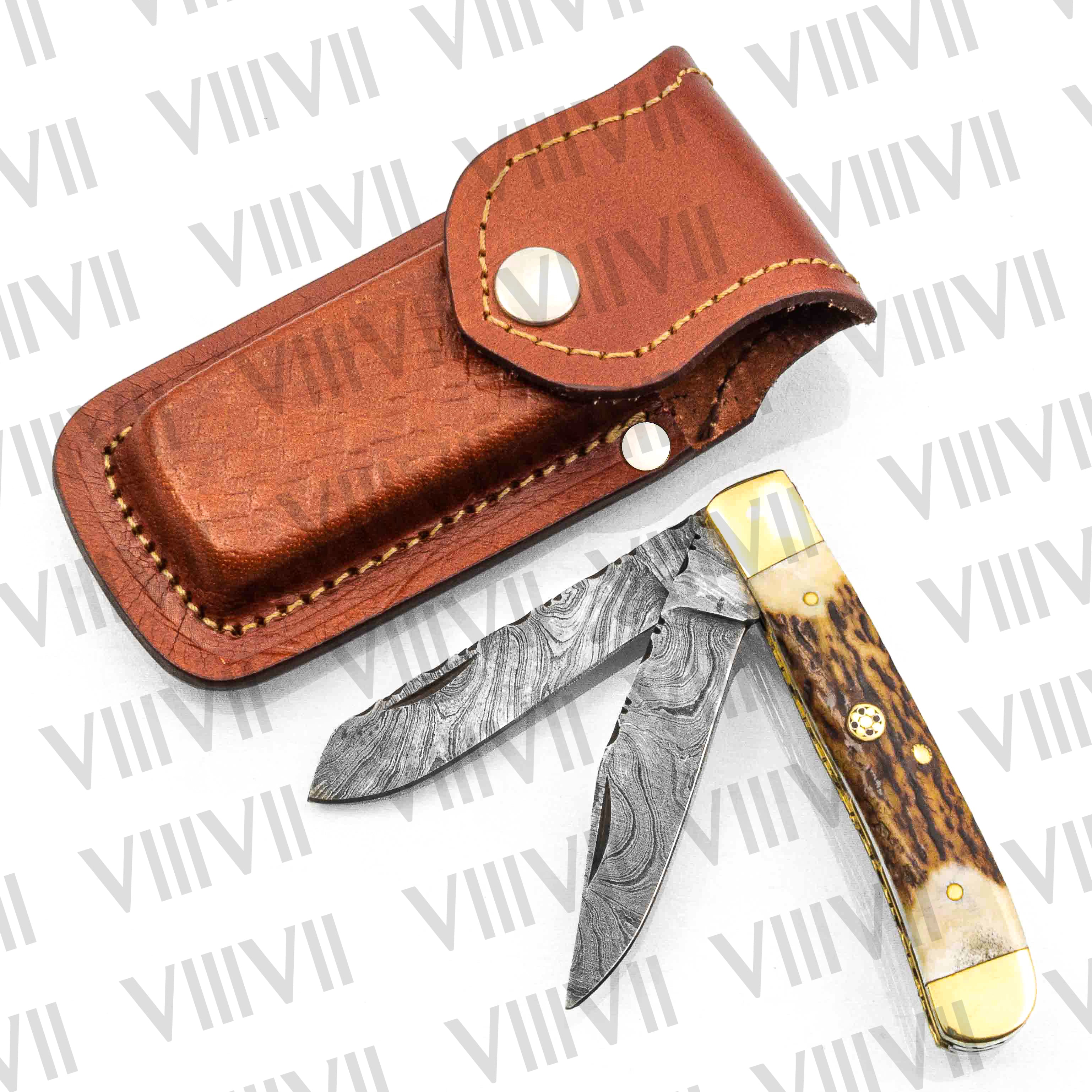 Double Blade Damascus Pocket Knife with Genuine Stag Handle | Trapper Folding Knife with Clip & Spey Blades – Leather Sheath or Gift Box