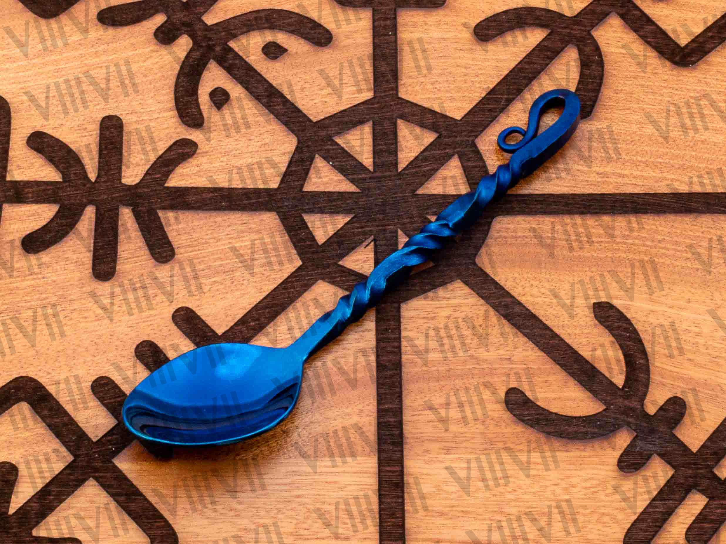 Viking Cutlery set Double twist handle heat treated Blue color and Aniline leather sheath