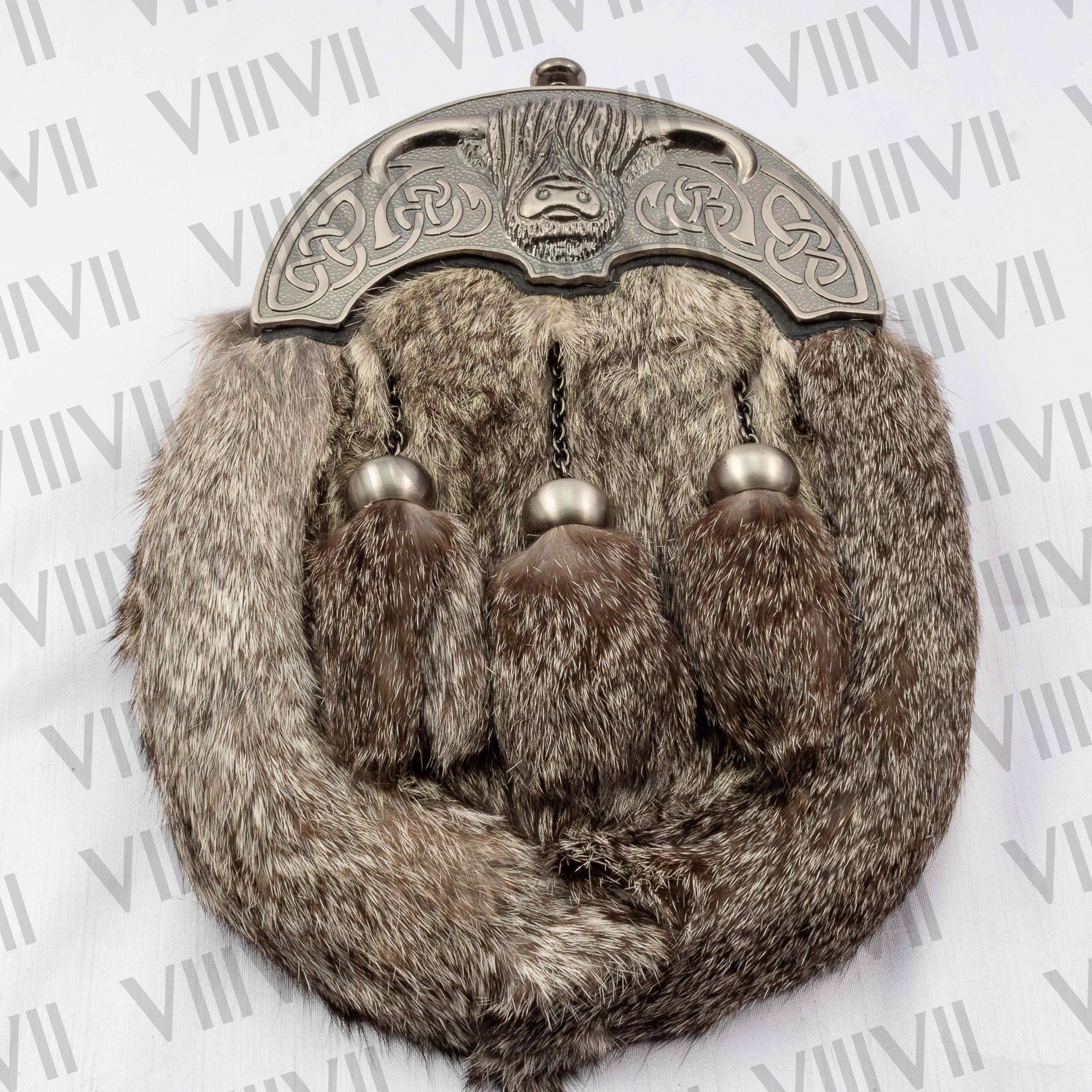 Scottish sporran with Coyote fur sporran genuine pig grain leather