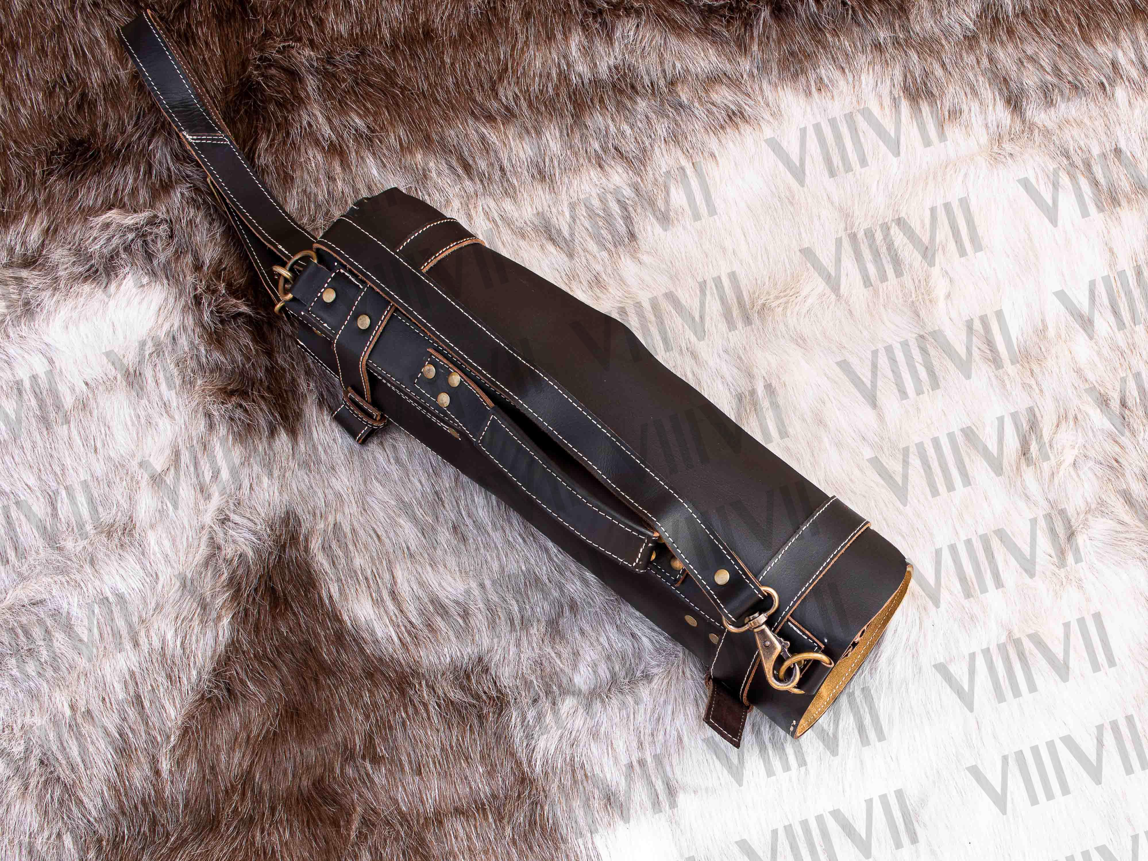 Leather knife roll, chef knife case in genuine leather, easy to carry and light