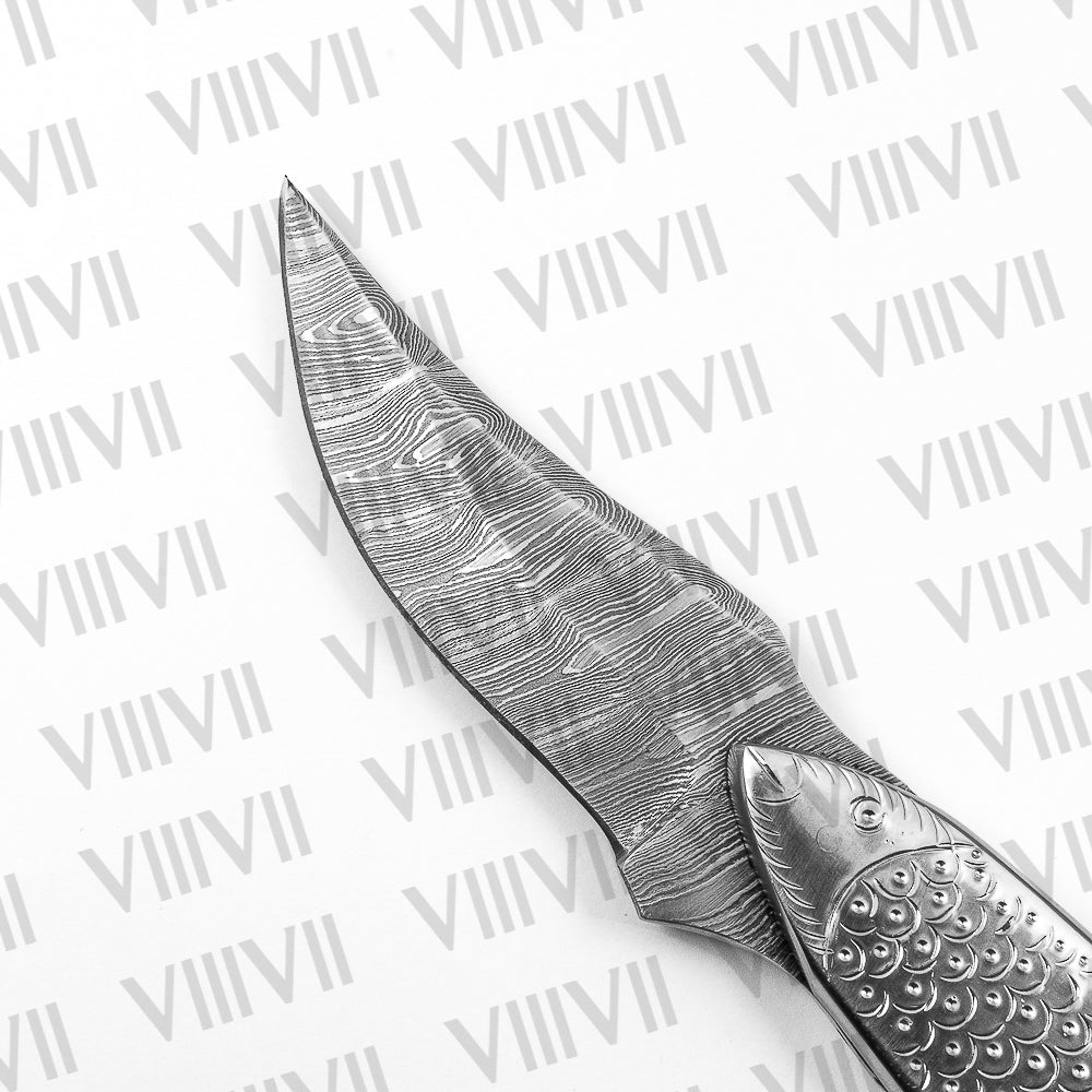 Hand Engraved Damascus Fishing Knife – Fish-Shaped Stainless Handle | Unique Gift for Fishermen & Outdoor Enthusiasts