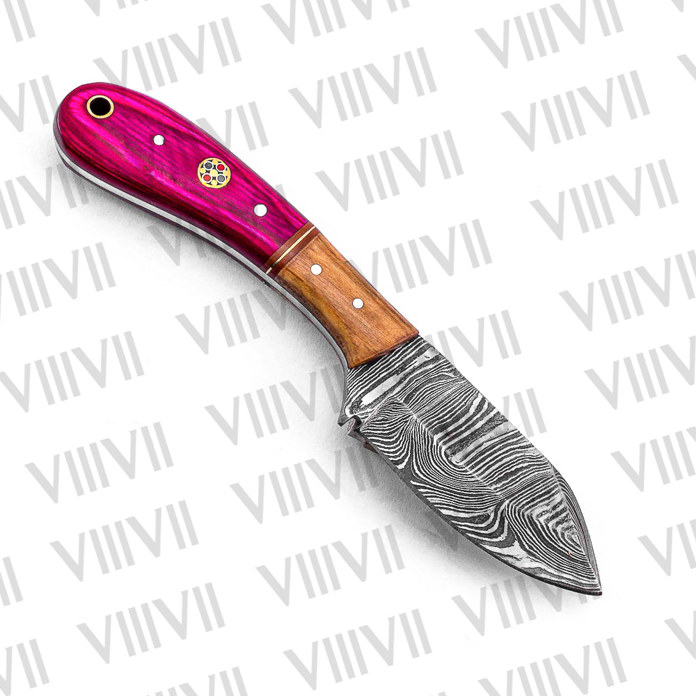 Forged Pink Knife in Damascus Steel with Twisted Pattern Blade & Pink Wood Handle – Handmade Outdoor & Kitchen Knife