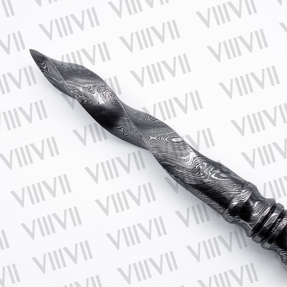 Hand Forged Damascus Steel Tri-Edge Dagger with Ergonomic Grip Handle Twisted Blade Collector’s Knife