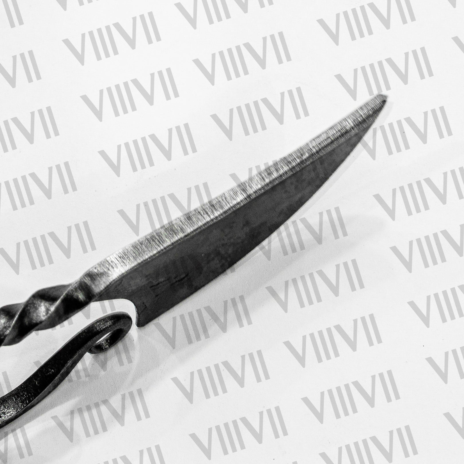 Medieval Neck Knife with Carbon Steel Blade and Genuine Leather Sheath – Perfect for LARP and Reenactments