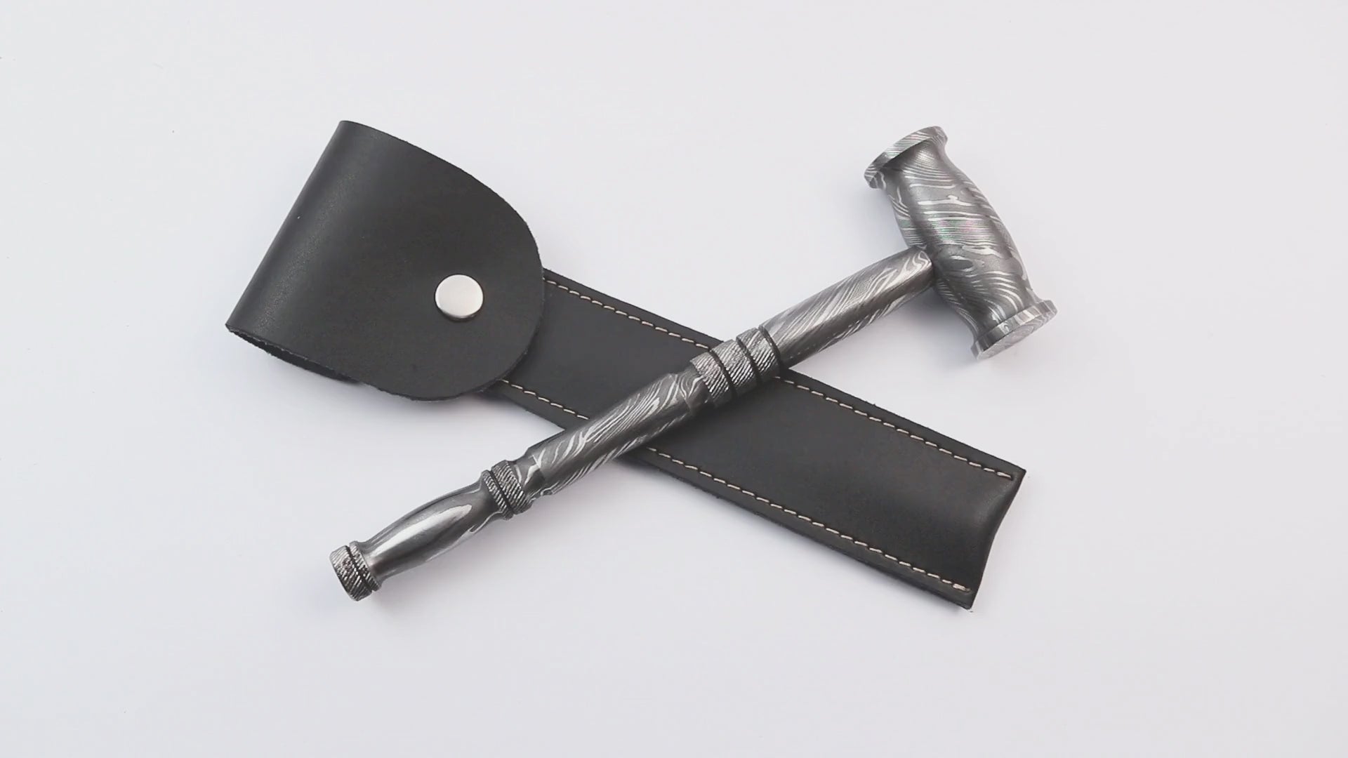 Premium Damascus Steel Hammer – Ideal for Leatherworking, Jewelry & Metal Art