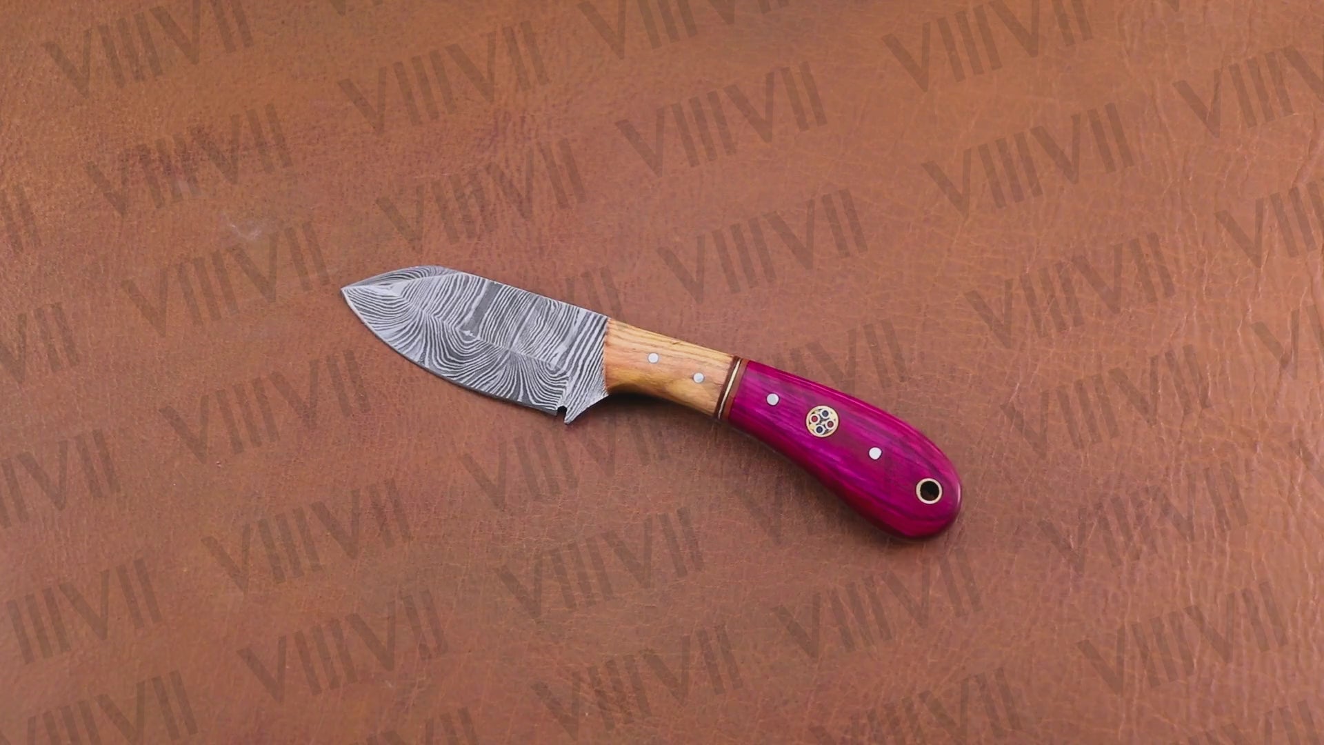 Forged Pink Knife in Damascus Steel with Twisted Pattern Blade & Pink Wood Handle – Handmade Outdoor & Kitchen Knife