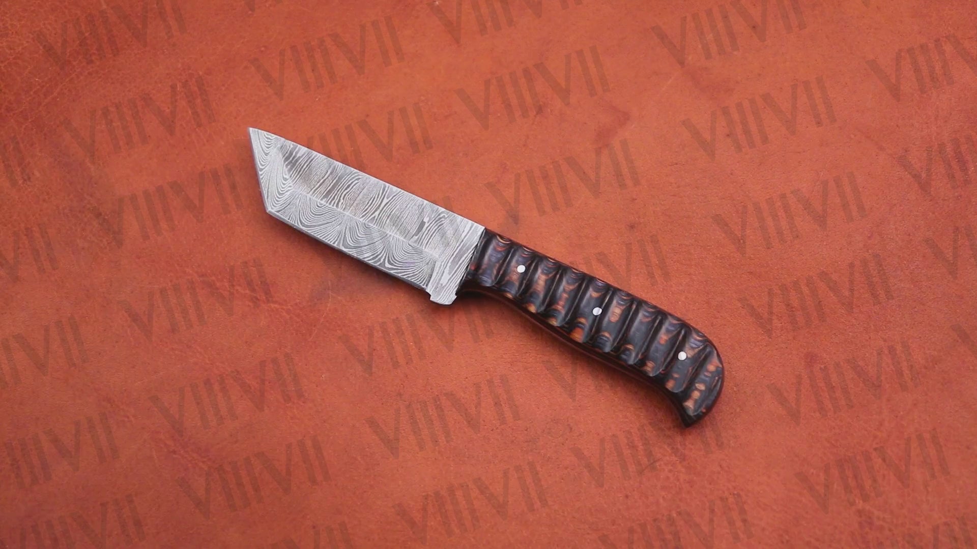 Hand-Forged Tanto Dagger in Damascus Steel with Burnt Ash Wood Handle – Tactical Blade & Collector’s Gift