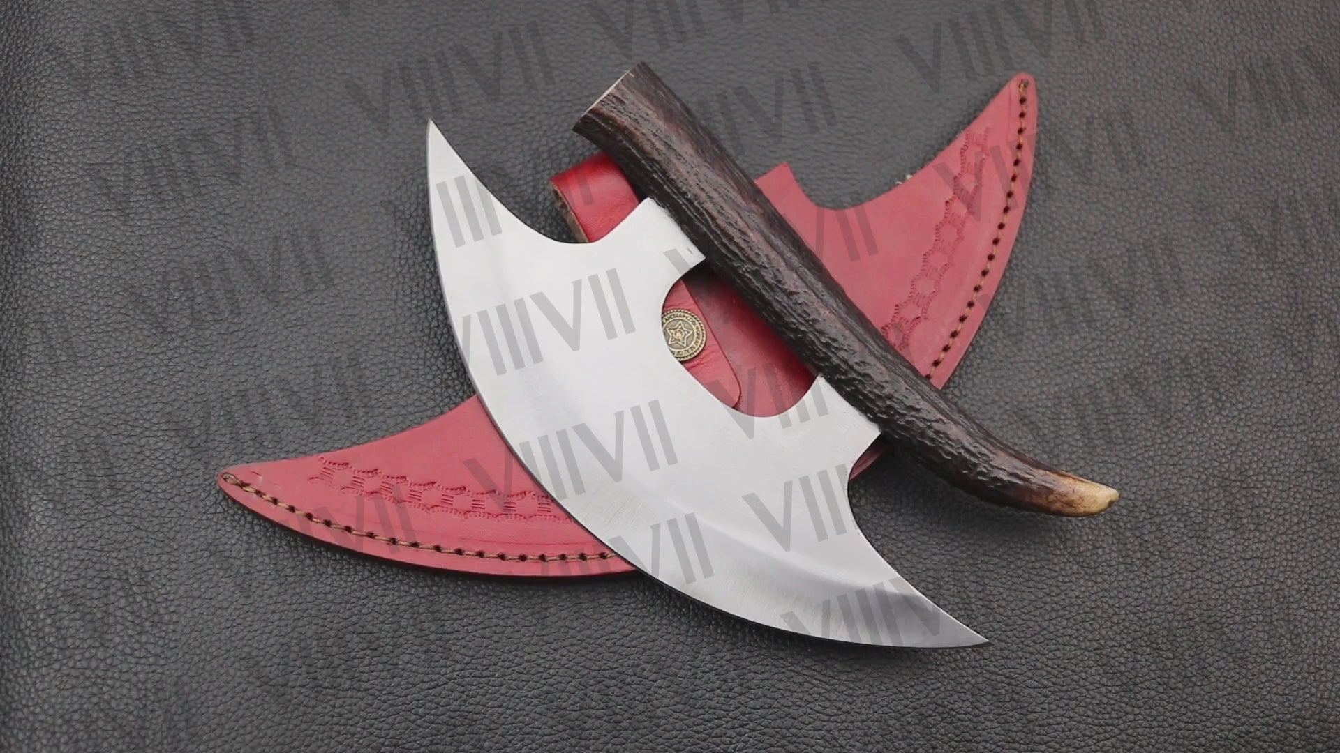 Handmade ULU Knife in Stainless Steel with Antler Handle – Unique & Durable