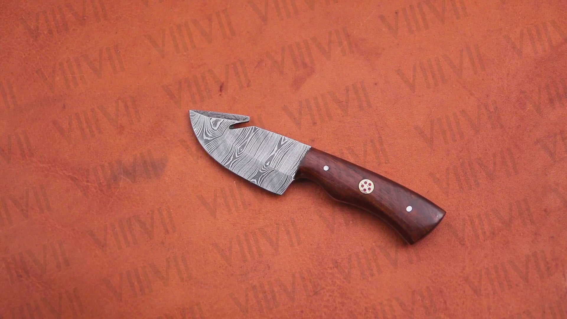 Hand-Forged Gut Hook Knife in Damascus Steel with Rosewood Handle – Premium Hunting & Skinning Knife