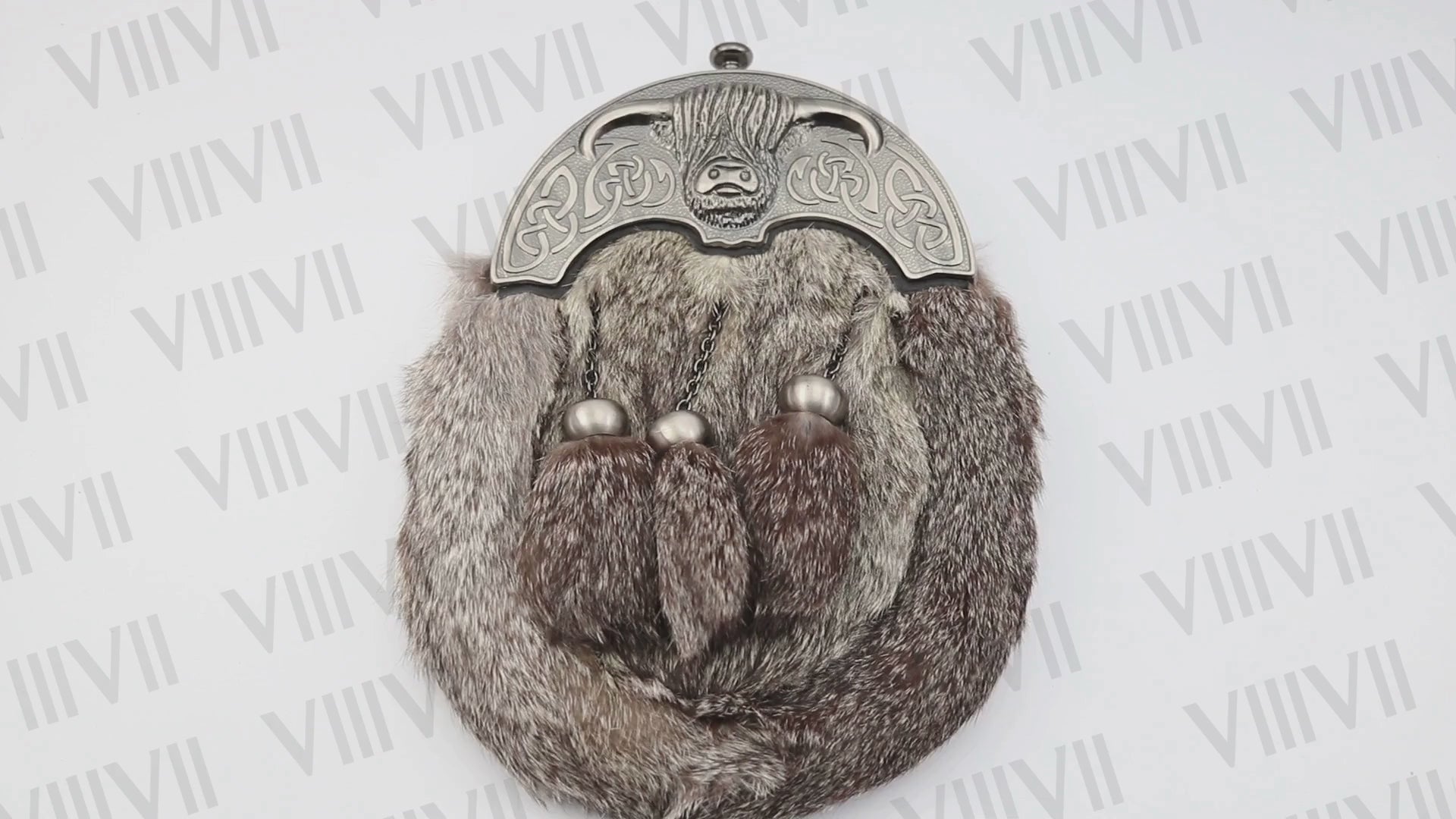 Scottish sporran with Coyote fur sporran genuine pig grain leather